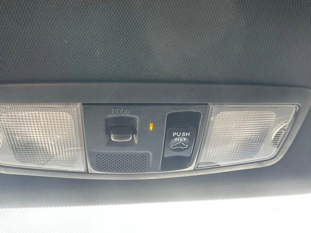 Used 2019 Mitsubishi Outlander LE image 30