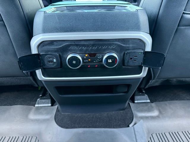 Certified 2022 Ford Expedition Max Limited image 17