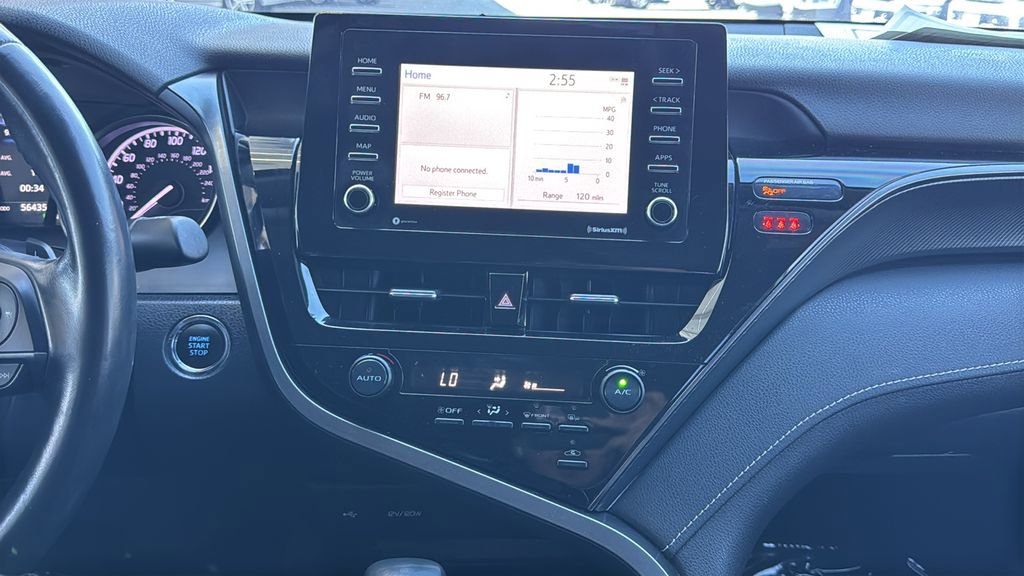 Used 2021 Toyota Camry SE w/ Convenience Package image 11