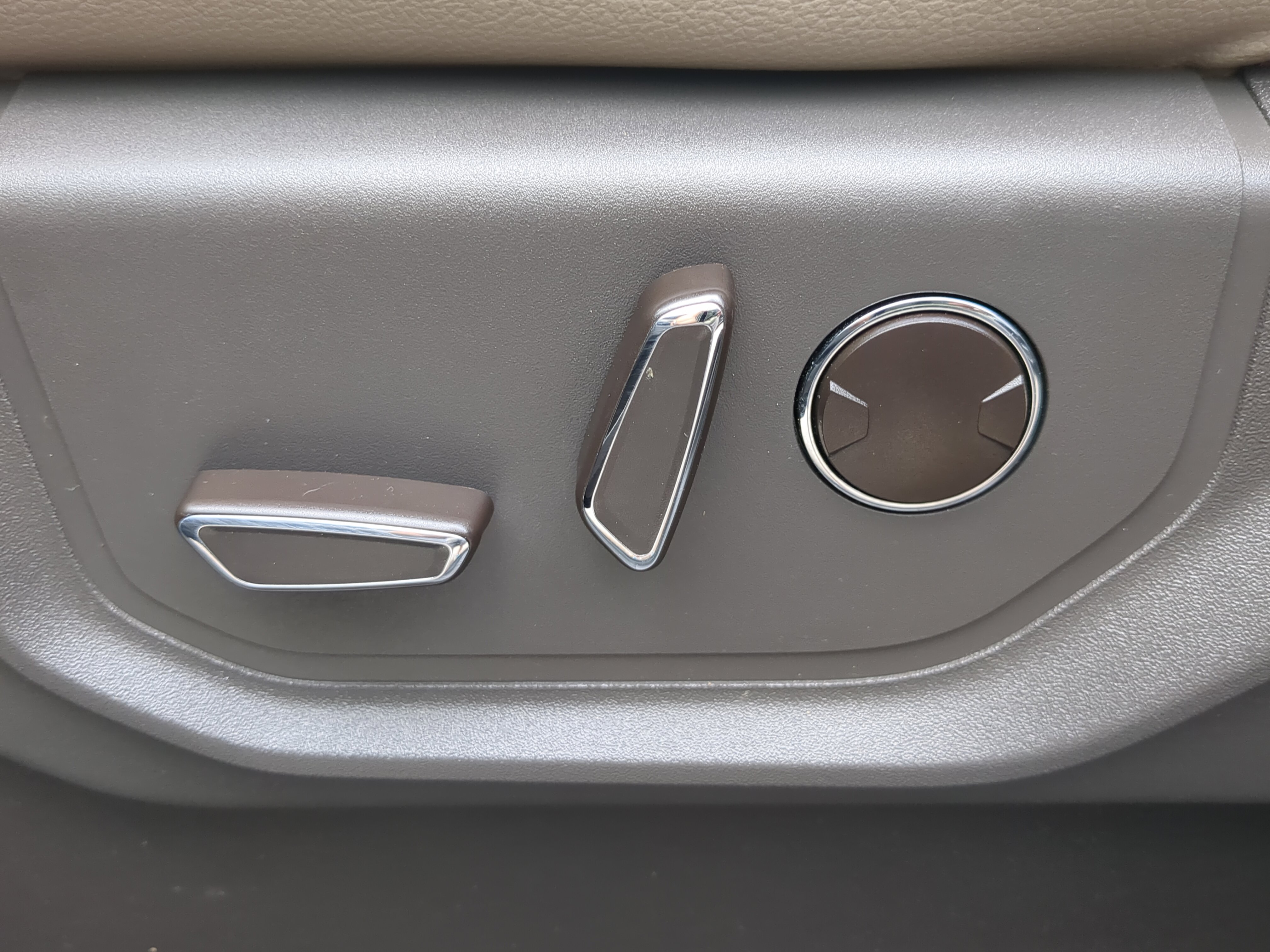 Certified 2021 Ford Expedition Limited RWD image 30