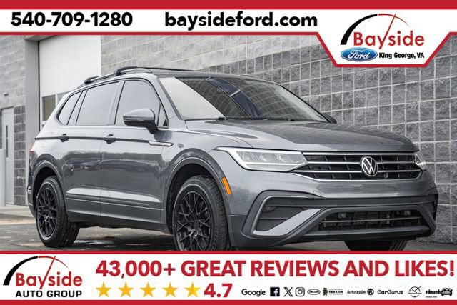 Used 2023 Volkswagen Tiguan S image 1