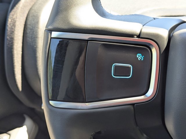 Certified 2025 Ford Expedition Active image 20