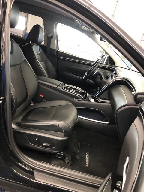 Used 2022 Hyundai Tucson Limited image 31