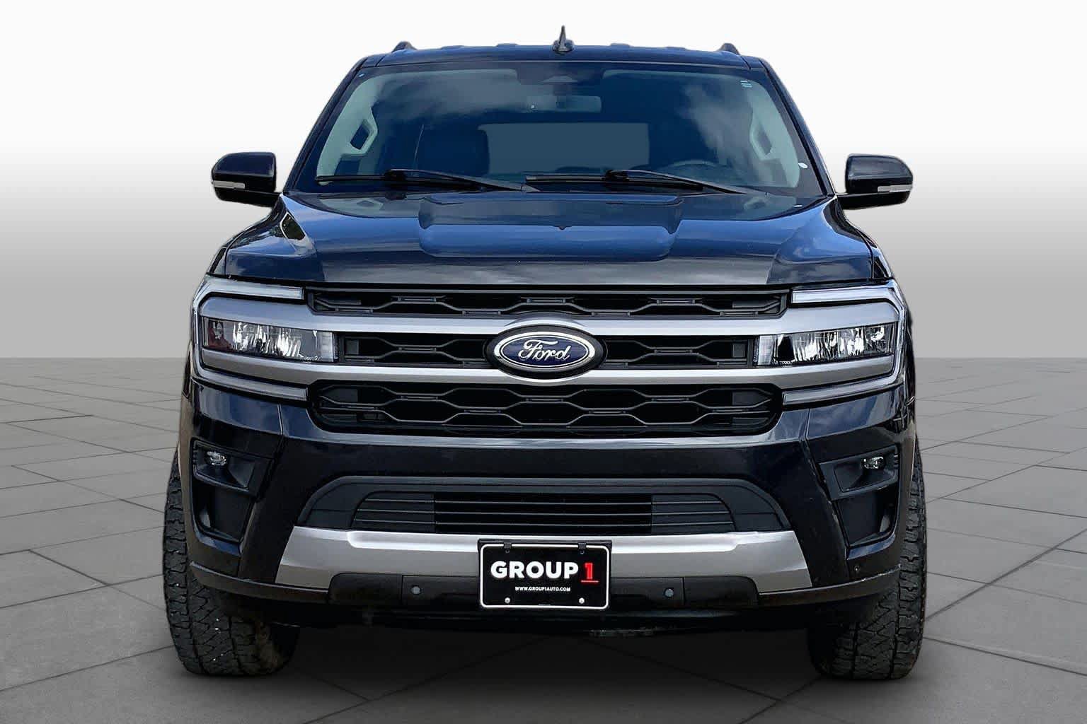 Certified 2022 Ford Expedition Max XLT RWD image 4