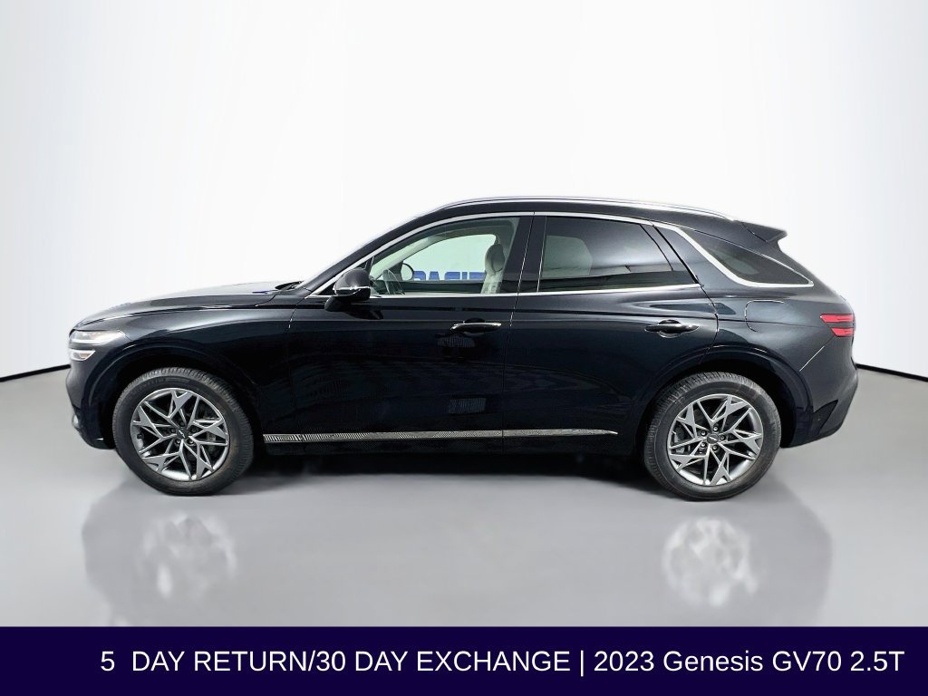 Used 2023 Genesis GV70 2.5T w/ Select Package AWD/4WD image 5