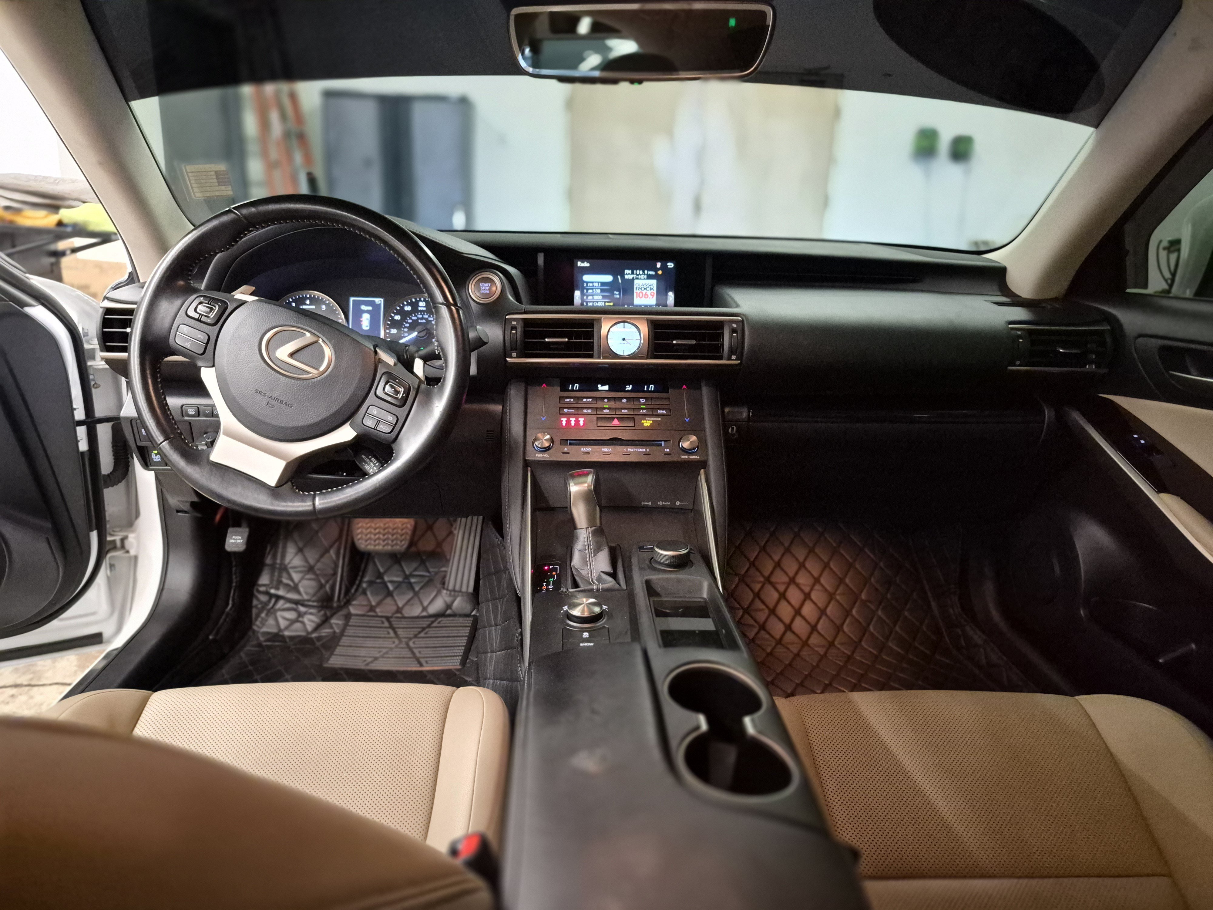 Used 2020 Lexus IS 300 w/ Accessory Package RWD image 18