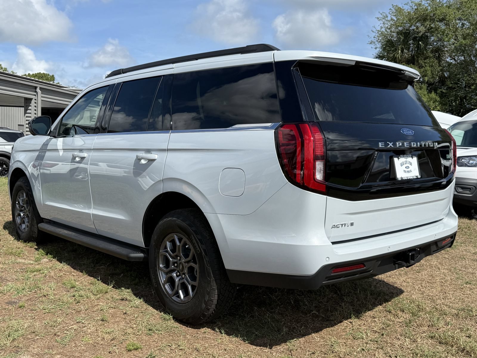 Certified 2025 Ford Expedition Active RWD image 7