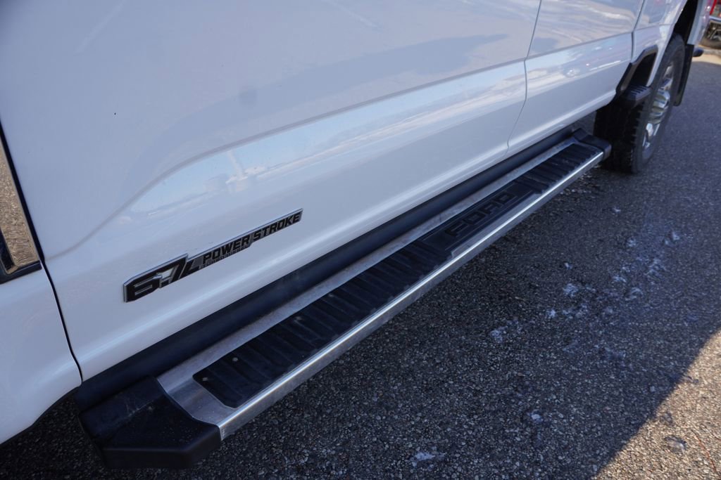 Certified 2023 Ford F350 Lariat w/ Chrome Package image 15