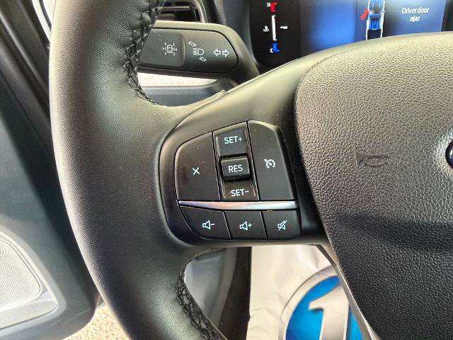 Certified 2025 Ford Maverick XLT w/ XLT Luxury Package FWD image 13