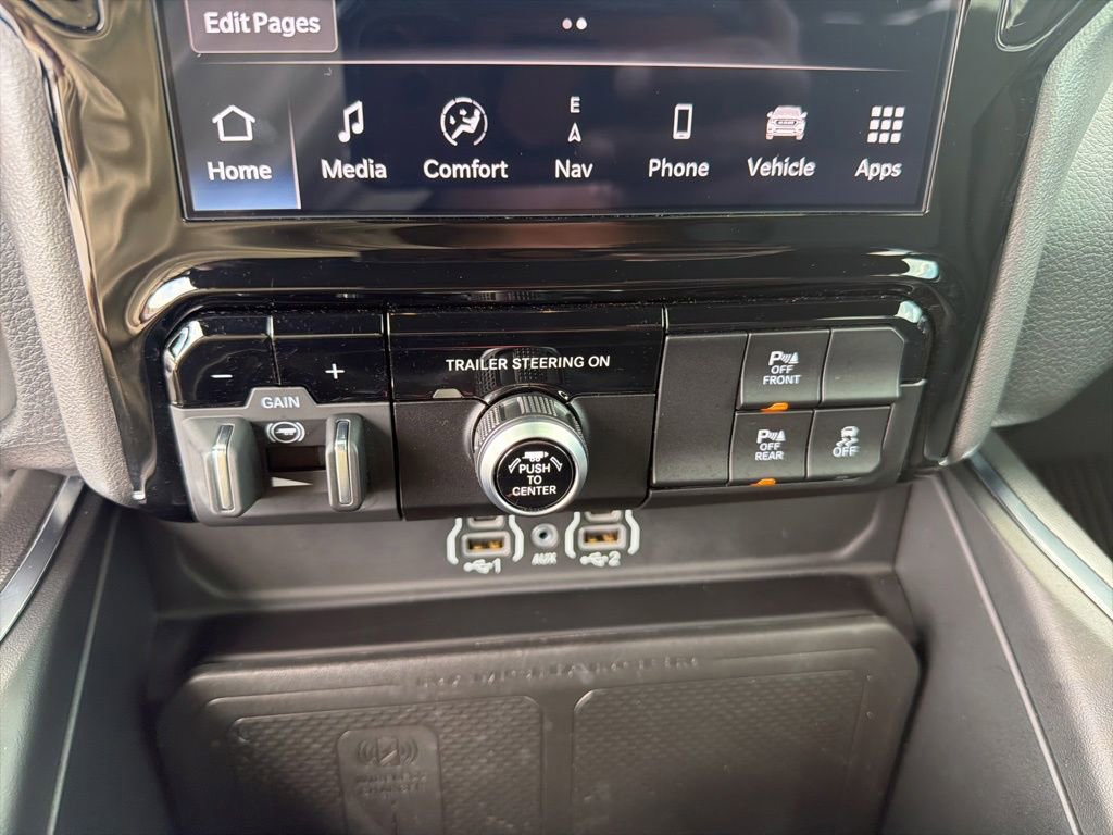 Used 2025 RAM 1500 Big Horn AWD/4WD image 31