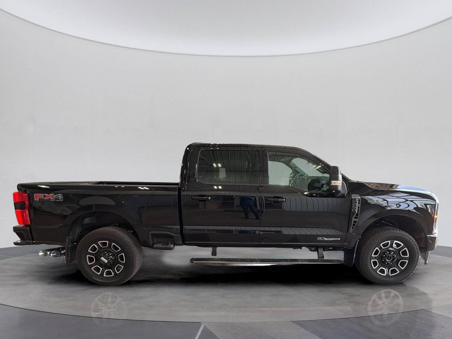Certified 2026 Ford F250 Platinum AWD/4WD image 7