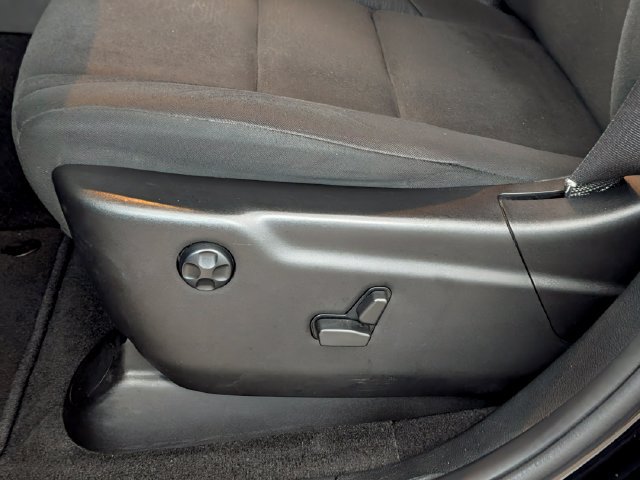 Used 2023 Dodge Durango GT AWD/4WD image 9