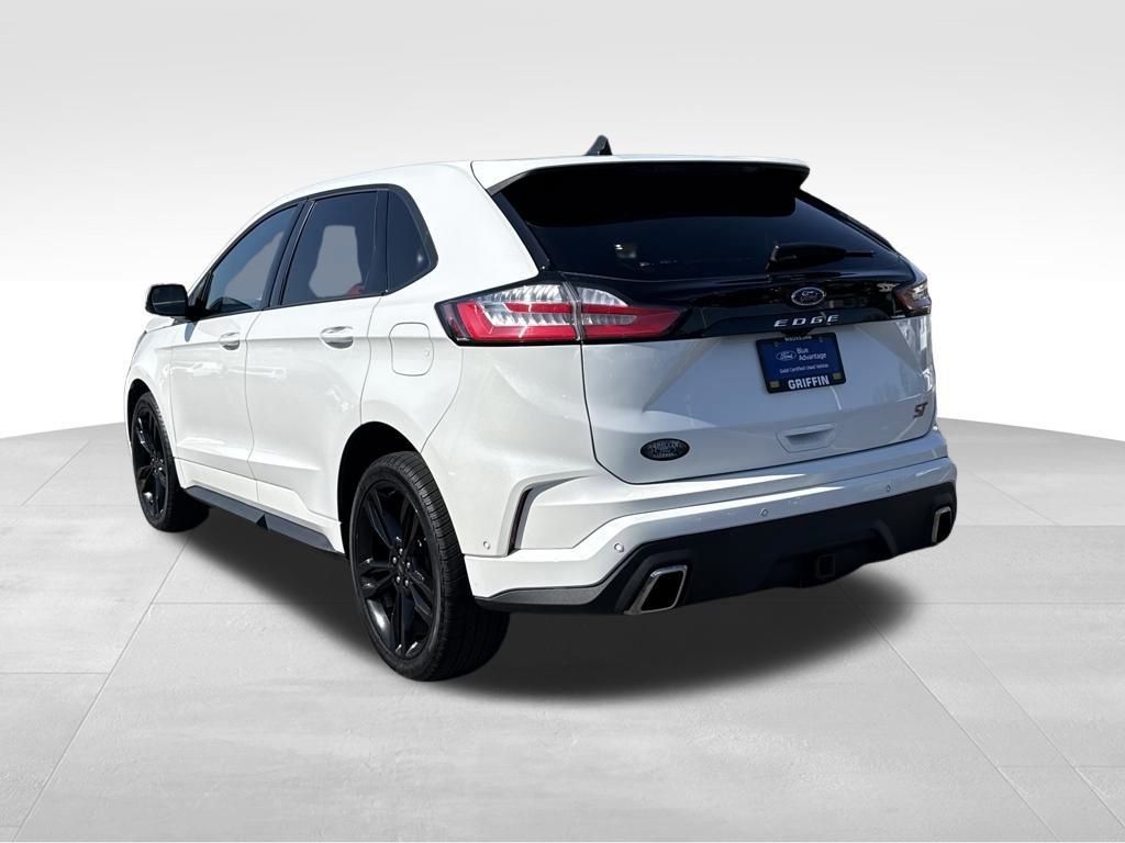 Certified 2022 Ford Edge ST w/ Equipment Group 401A image 5
