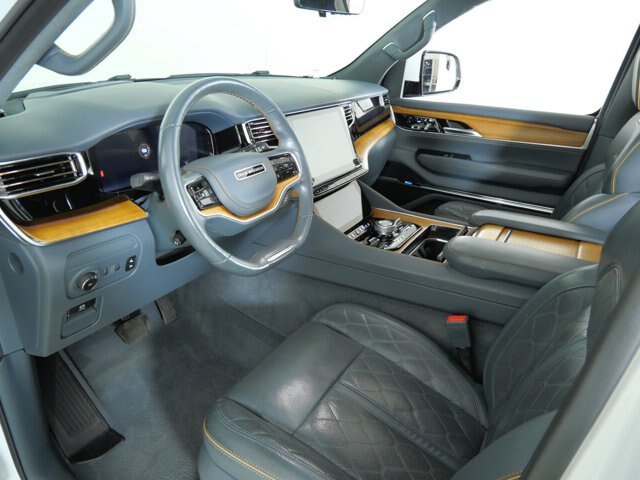 Used 2024 Toyota RAV4 Adventure AWD/4WD image 37