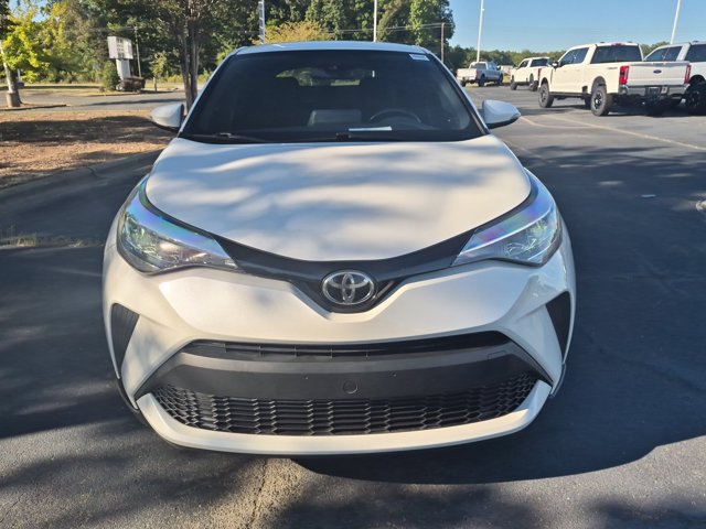 Used 2020 Toyota C-HR XLE FWD image 9