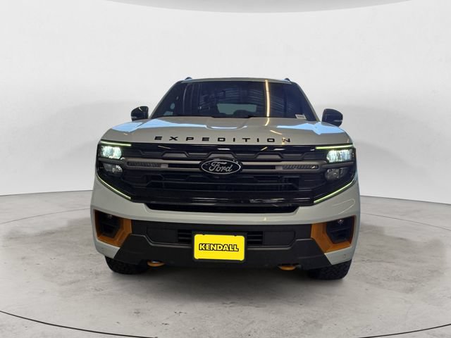 Certified 2025 Ford Expedition Tremor AWD/4WD image 2