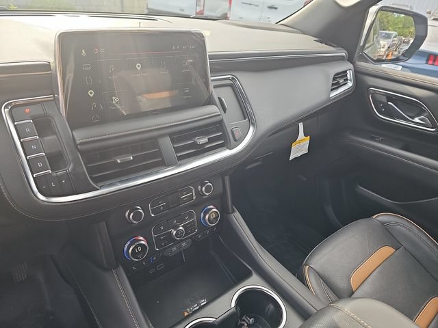 Used 2024 GMC Yukon AT4 w/ AT4 Premium Plus Package AWD/4WD image 23