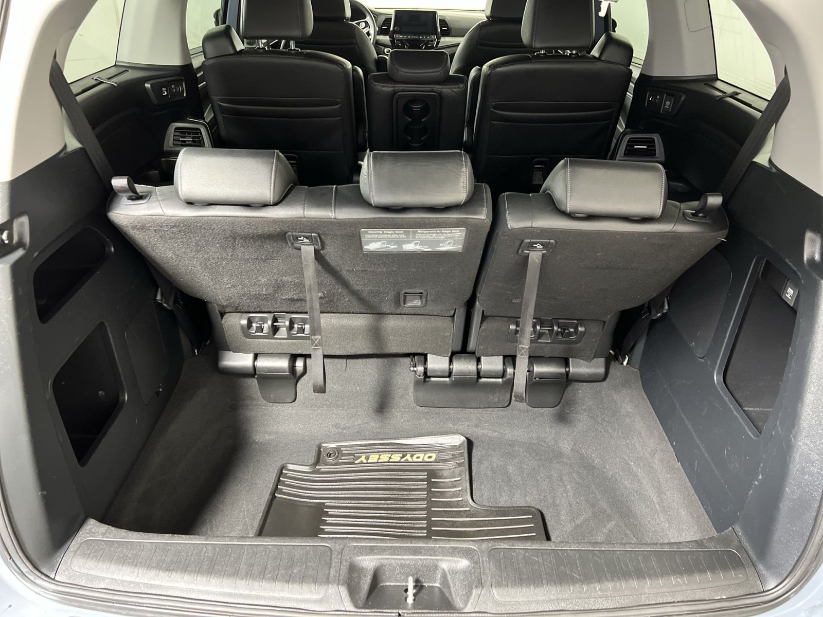 Used 2023 Honda Odyssey Touring image 27