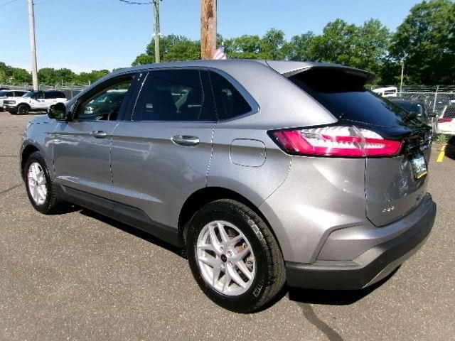 Certified 2024 Ford Edge SEL w/ Convenience Package AWD/4WD image 8