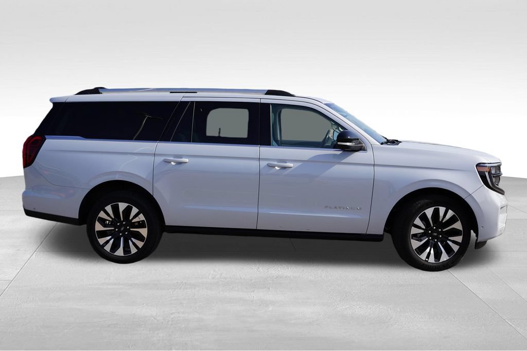 Certified 2025 Ford Expedition Max Platinum w/ Driver's Package AWD/4WD image 3