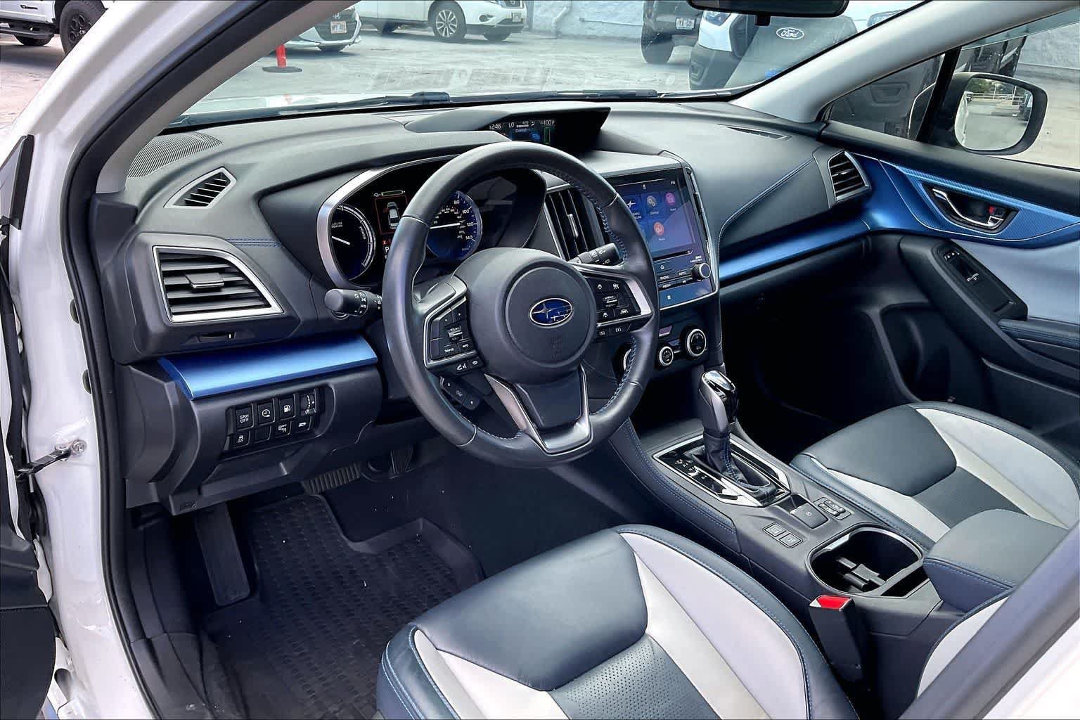 Used 2022 Subaru Crosstrek Hybrid AWD/4WD image 2