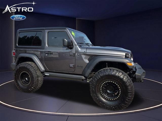 Used 2024 Jeep Wrangler Sport AWD/4WD image 1
