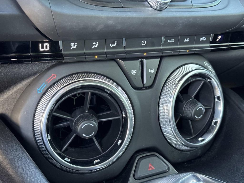 Used 2021 Chevrolet Camaro LT w/ RS Package image 19