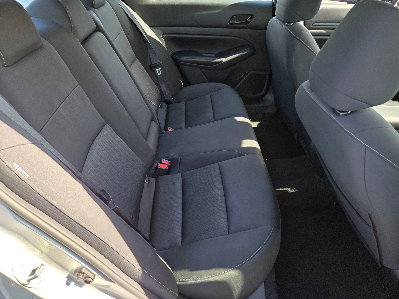 Used 2024 Nissan Altima 2.5 SV FWD image 14