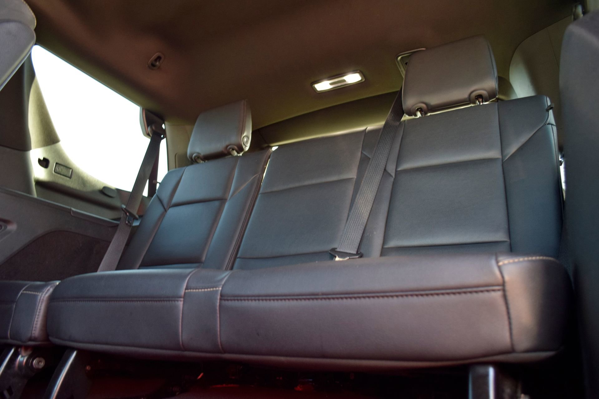 Used 2023 Cadillac Escalade Luxury image 21