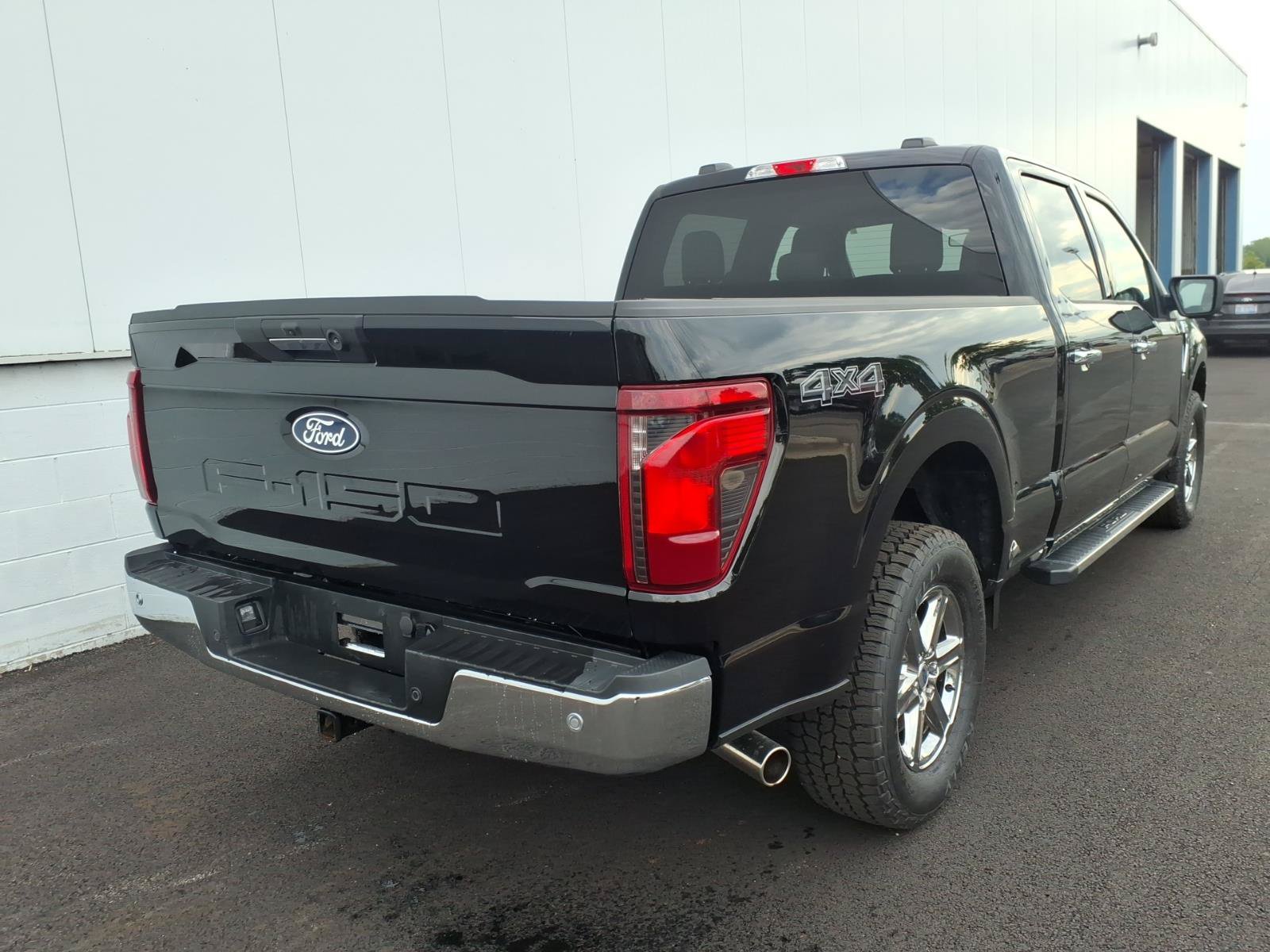 Certified 2024 Ford F150 XLT w/ Tow/Haul Package AWD/4WD image 6