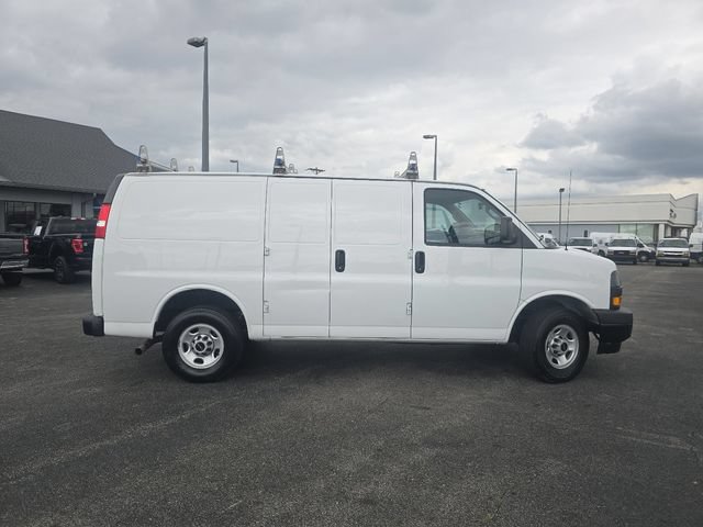 Used 2023 GMC Savana 3500 w/ Driver Convenience Package RWD image 14