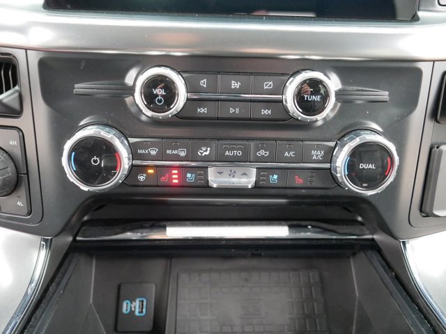 Certified 2022 Ford F150 Lariat w/ Equipment Group 502A High image 28