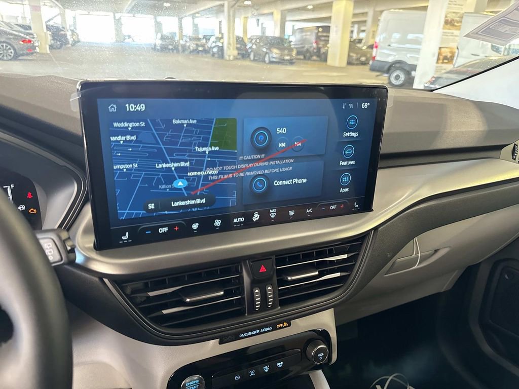 Certified 2025 Ford Escape Base image 19