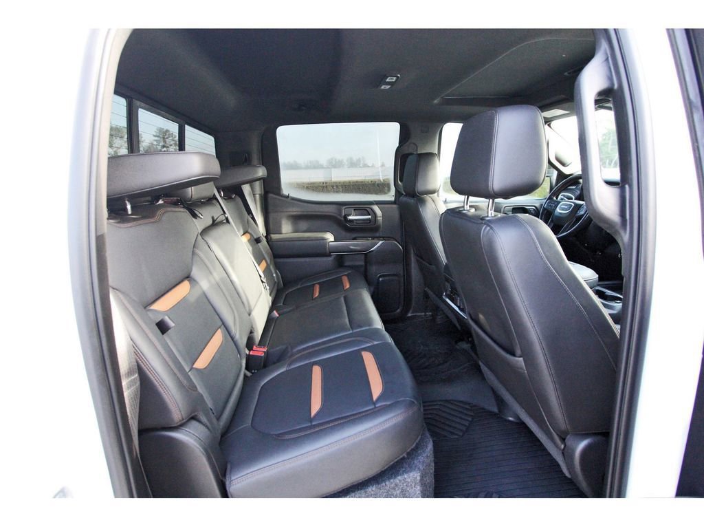 Used 2022 GMC Sierra 1500 AT4 w/ AT4 Premium Package image 10