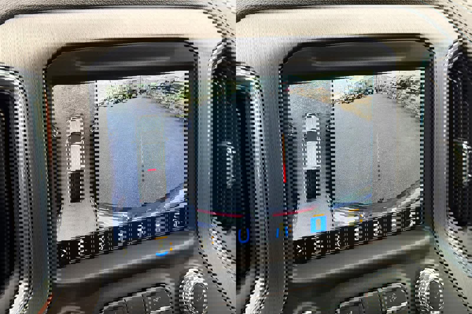 Used 2020 GMC Sierra 2500 Denali w/ Denali Ultimate Package AWD/4WD image 19