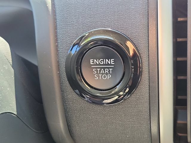 Certified 2025 Ford Expedition Active RWD image 11