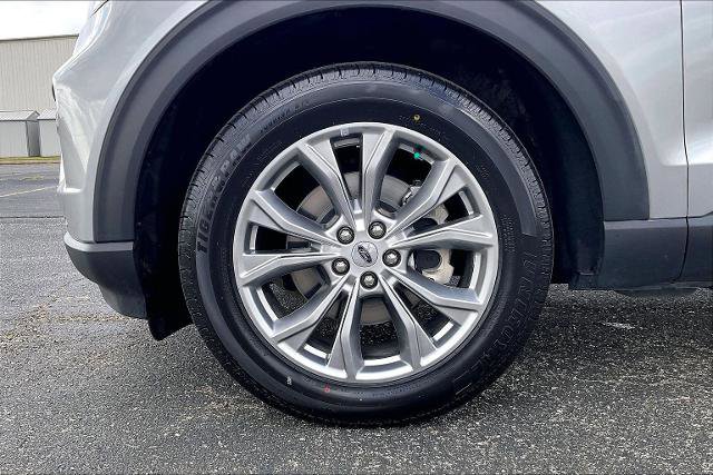 Certified 2023 Ford Explorer Limited AWD/4WD image 9