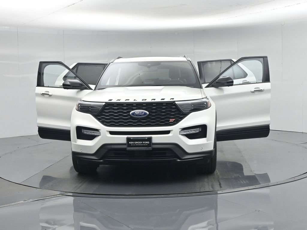 Certified 2023 Ford Explorer ST w/ Equipment Group 401A AWD/4WD image 36