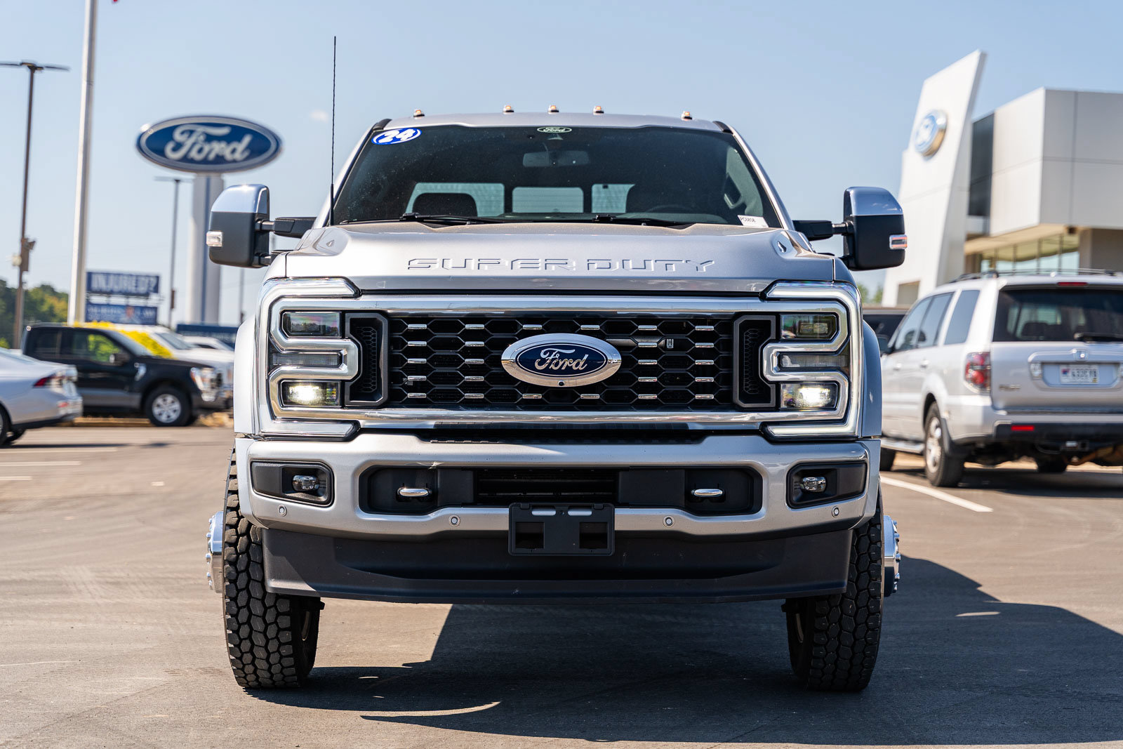 Certified 2024 Ford F450 Platinum w/ FX4 Off-Road Package AWD/4WD image 2
