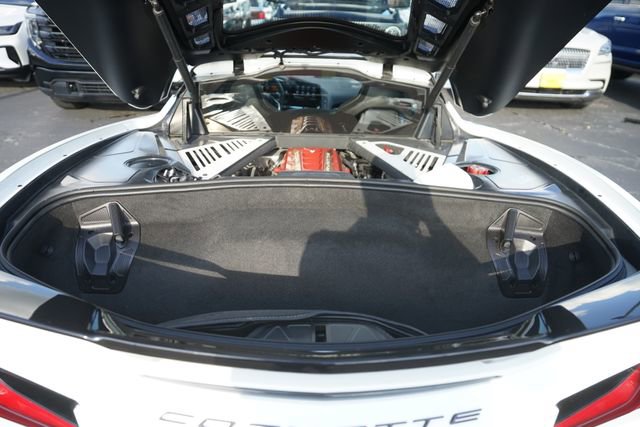 Used 2023 Chevrolet Corvette Stingray Preferred Cpe w/ Z51 Performance Package RWD image 28