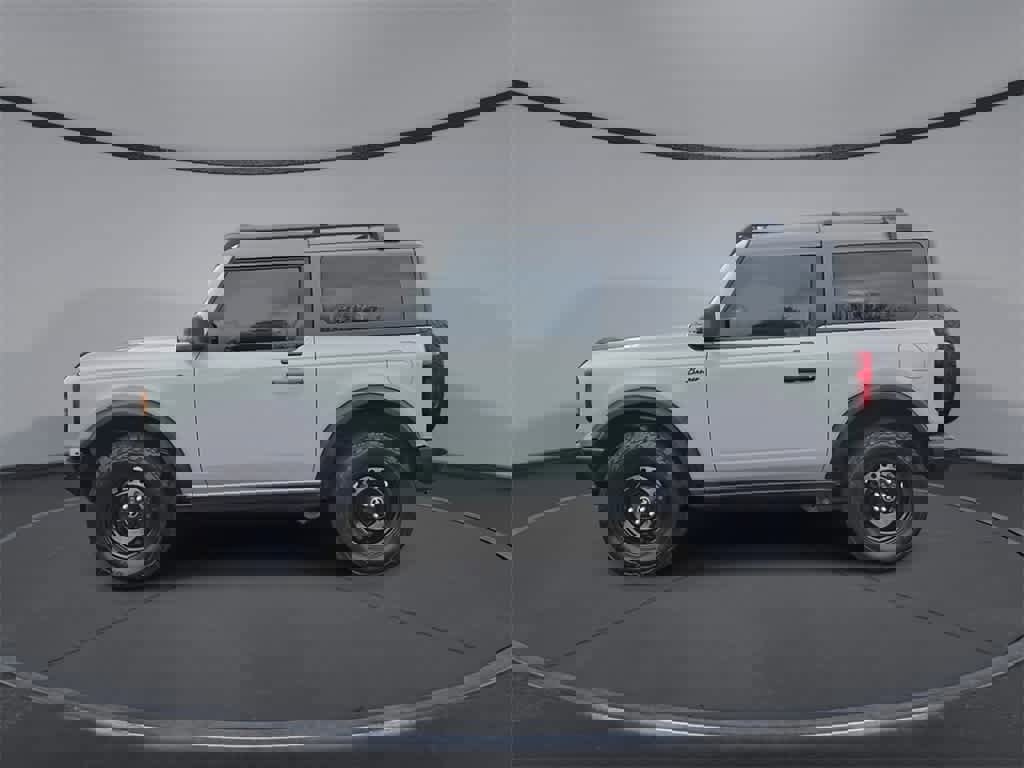 Certified 2021 Ford Bronco Black Diamond image 5