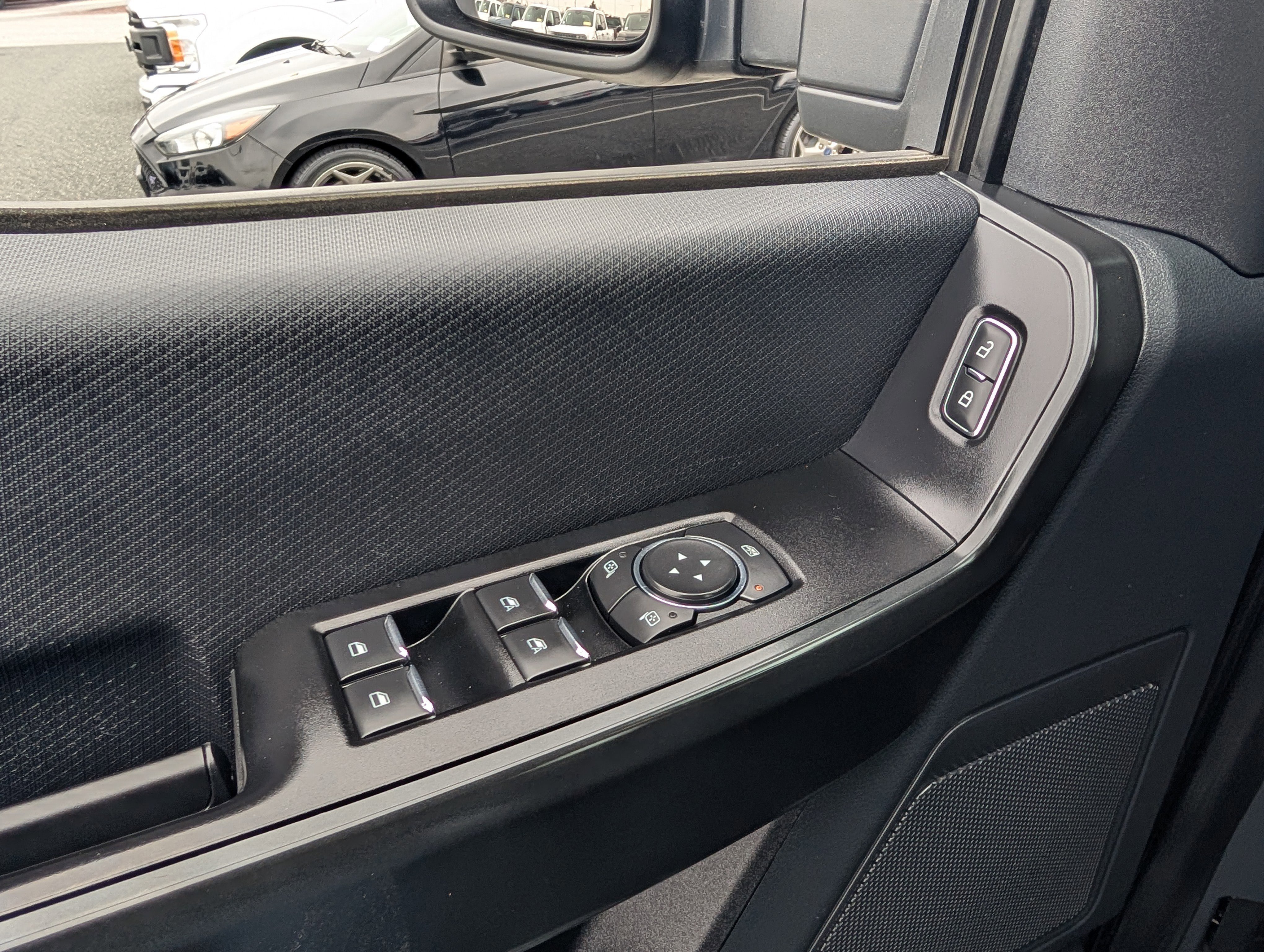 Certified 2022 Ford F150 XL w/ STX Appearance Package image 18