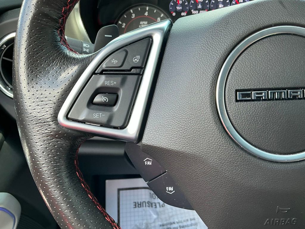 Used 2022 Chevrolet Camaro SS RWD image 32