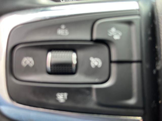 Used 2024 Chevrolet Blazer LT w/ Midnight/Sport Edition FWD image 27