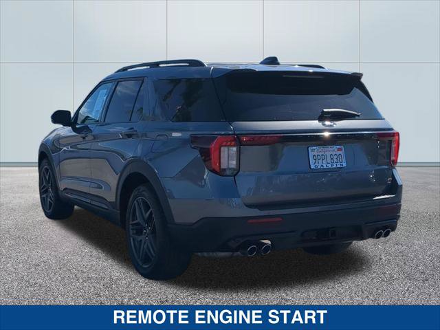 Certified 2025 Ford Explorer ST AWD/4WD image 3