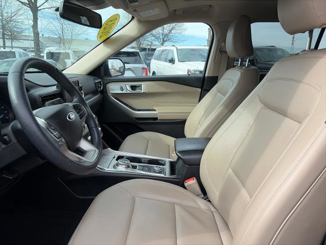 Certified 2023 Ford Explorer XLT w/ Equipment Group 202A image 14