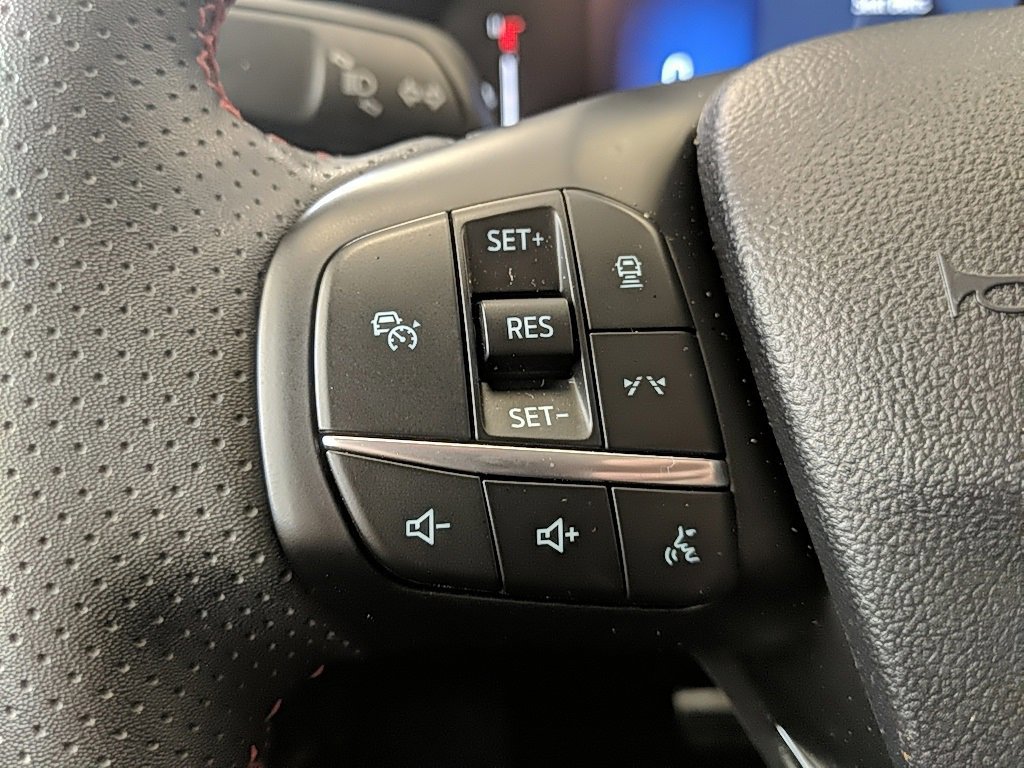 Certified 2023 Ford Escape ST-Line w/ Tech Pack #1 image 17