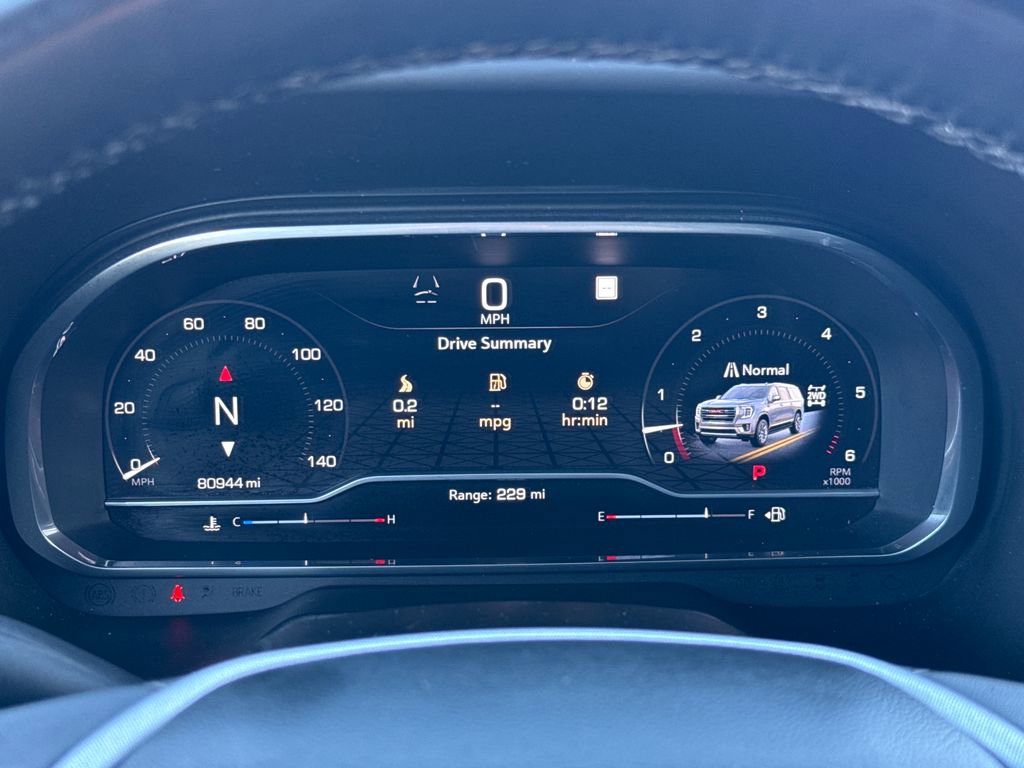 Used 2023 GMC Yukon SLT w/ SLT Luxury Package image 20