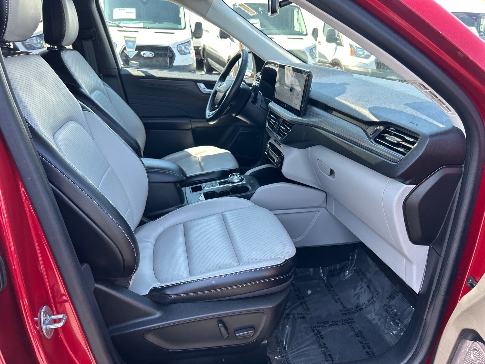 Certified 2023 Ford Escape Platinum AWD/4WD image 18