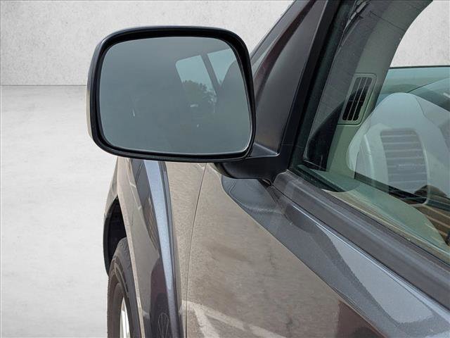 Used 2019 Nissan Frontier SV AWD/4WD image 14